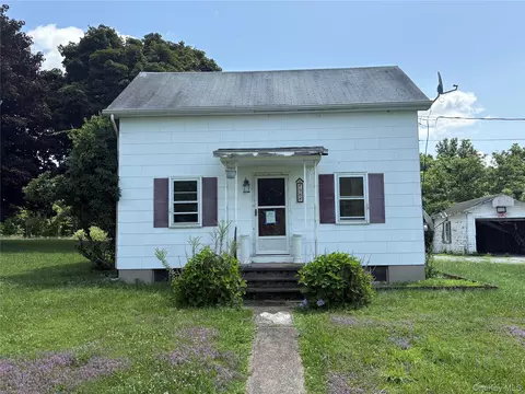 96 Ridge Rd, Minisink, NY 10998