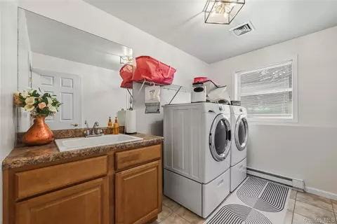 Other - 18 Hickory Pl, Wallkill, NY 10941 photo 8 of 10