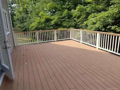 Exterior - 106 Mill St, Cornwall, NY 12518 photo 2 of 4