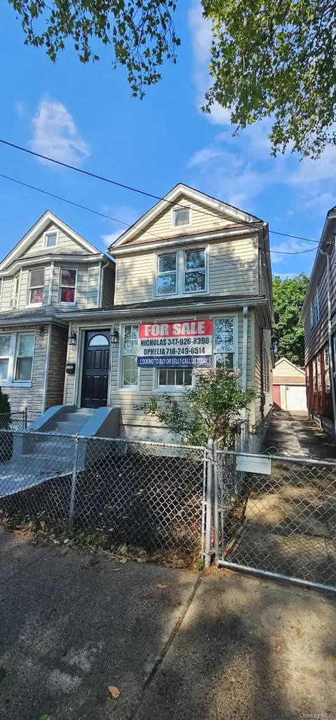 11735 133rd St, New York, NY 11420
