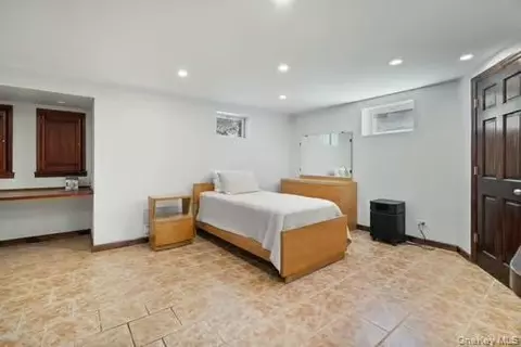 Bedroom - 169-56 24 Ave, New York, NY 11357 photo 4 of 6