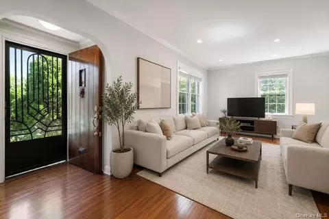 Entry Way - 169-56 24 Ave, New York, NY 11357 photo 1 of 1