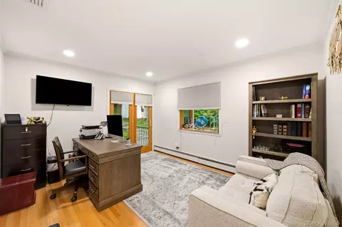 Other - 19 Eckernkamp Dr, Smithtown, NY 11787 photo 4 of 7