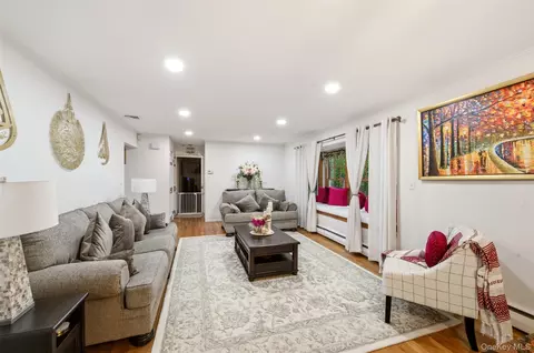 Other - 19 Eckernkamp Dr, Smithtown, NY 11787 photo 3 of 7