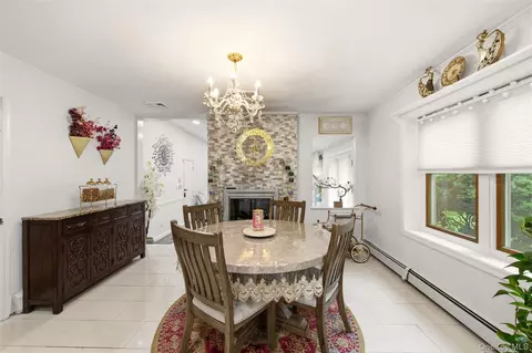 Dining - 19 Eckernkamp Dr, Smithtown, NY 11787 photo 1 of 4