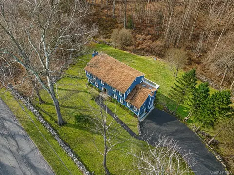 50 Elmwood Rd, Lewisboro, NY 10590