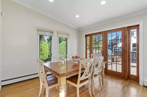 Dining - 17 Willben Ln, Plainview, NY 11803 photo 1 of 3