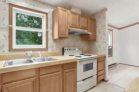 Kitchen - 86 Spackenkill Rd, Poughkeepsie, NY 12603 photo 1 of 1