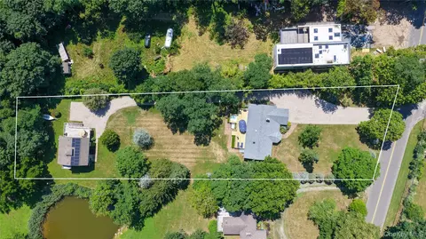 64 N Midway Rd # A, Shelter Island, NY 11964