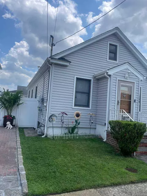 349 Werns Ave, Elmont, NY 11003