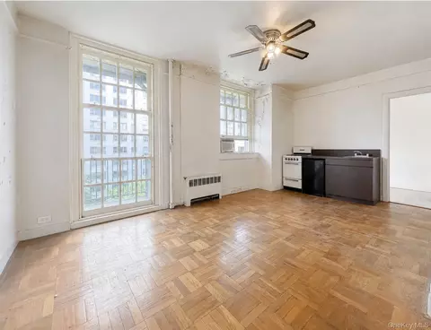 509 E 77th St #6O, New York, NY 10075
