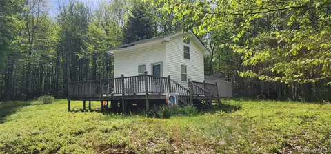 1433 County Route 56 Ln, Fallsburg, NY 12779