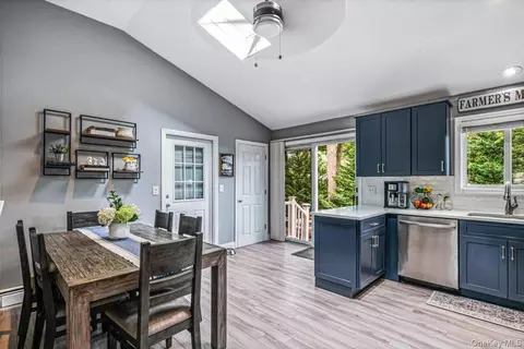 Entry Way - 4 Coleman Ave, Patchogue, NY 11772 photo 3 of 3