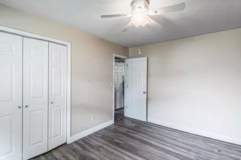 Bedroom - 4 Coleman Ave, Patchogue, NY 11772 photo 6 of 6