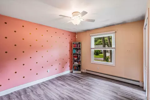 Bedroom - 4 Coleman Ave, Patchogue, NY 11772 photo 5 of 6