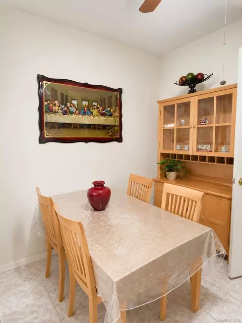 Dining - 554 Central Ave, Brooklyn, NY 11207 photo 2 of 2