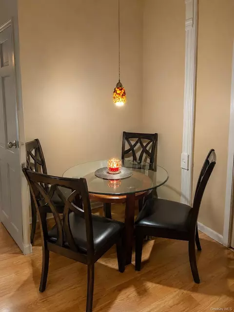 Dining - 554 Central Ave, Brooklyn, NY 11207 photo 1 of 2