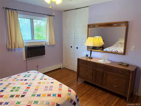 Bedroom - 42 Manor Dr #42, Cornwall, NY 12518 photo 2 of 4