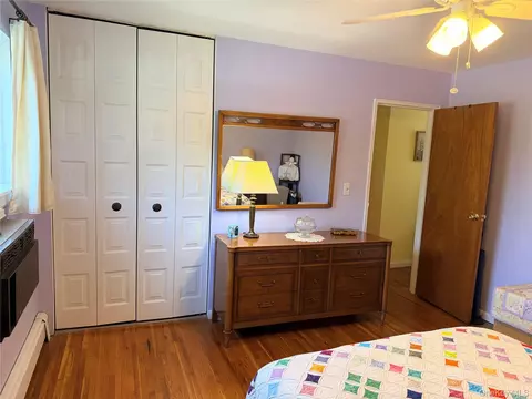 Bedroom - 42 Manor Dr #42, Cornwall, NY 12518 photo 3 of 4