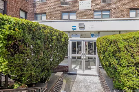 2835 Webb #7E, New York, NY 10468