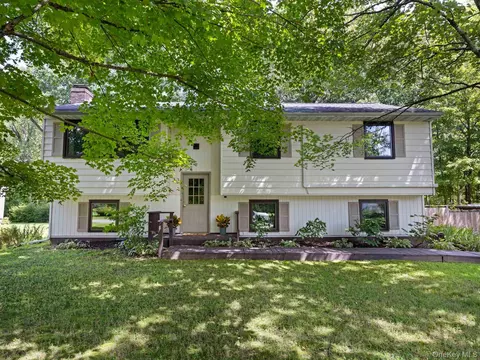 33 Alan St, Marbletown, NY 12484