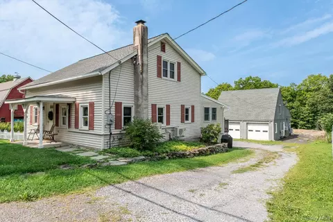 5915-5917 Rt-82, Stanford, NY 12581