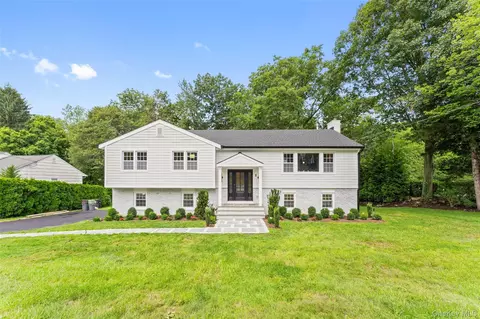 121 Duxbury Rd, Purchase, NY 10577