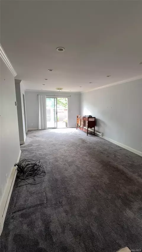 15 Harrison Ave # 57G, Amityville, NY 11701