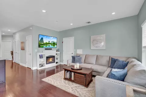 Living - 10 Lager Ln, Patchogue, NY 11772 photo 1 of 2