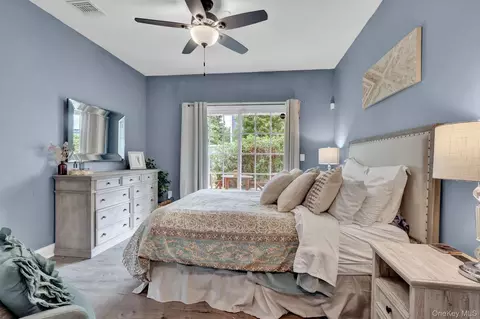 Bedroom - 10 Lager Ln, Patchogue, NY 11772 photo 2 of 2