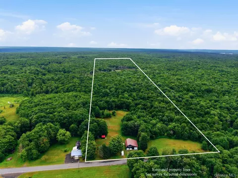 308 Jackson Rd, Richland, NY 13144