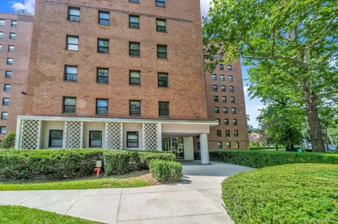 4901 Henry Hudson Pkwy W #6E, New York, NY 10471