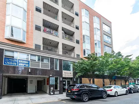 14075 Ash Ave #7D, New York, NY 11355