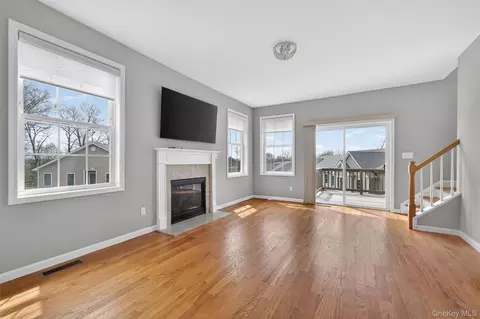 Living - 35 Pinto Rd E, Middletown, NY 10941 photo 1 of 5