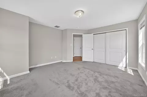 Bedroom - 35 Pinto Rd E, Middletown, NY 10941 photo 1 of 3