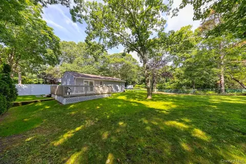 Exterior - 18 Easterly Rd, Hampton Bays, NY 11946 photo 8 of 16