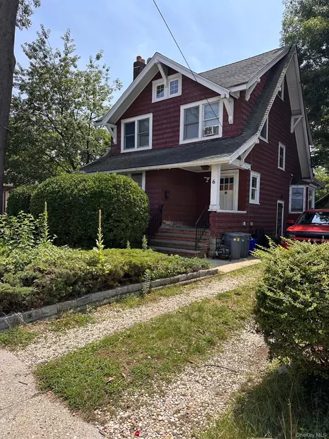 6 Forest Ave, Valley Stream, NY 11581