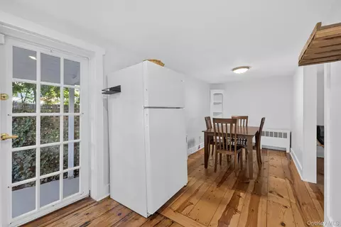 Dining - 2 Kemble Ave, Philipstown, NY 10516 photo 2 of 2