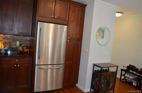 Kitchen - 17 Broadway #2F, Harrison, NY 10528 photo 4 of 4