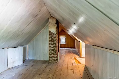 Entry Way - 1217 Jackson St, Peekskill, NY 10566 photo 3 of 3
