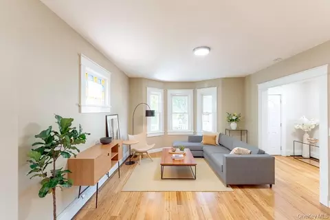 Living - 1217 Jackson St, Peekskill, NY 10566 photo 1 of 5
