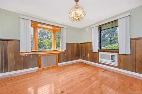 Other - 525 Beech St, Babylon, NY 11703 photo 1 of 4