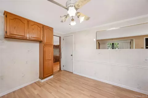 Other - 525 Beech St, Babylon, NY 11703 photo 2 of 4