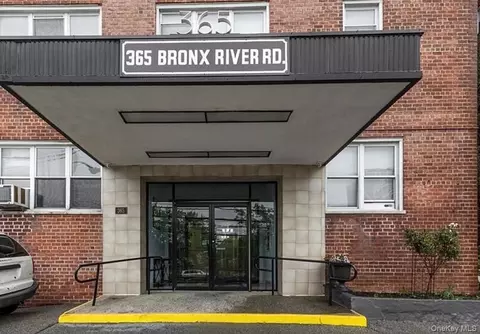 365 Bronx River Rd #4B, Yonkers, NY 10704