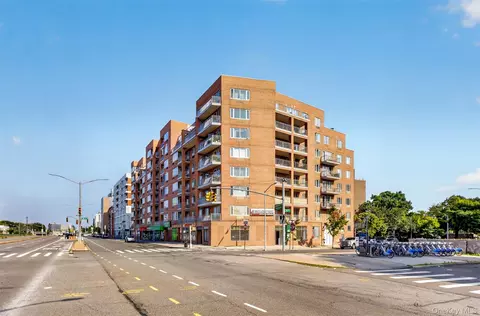 63-14 Queens Blvd #3M, New York, NY 11377