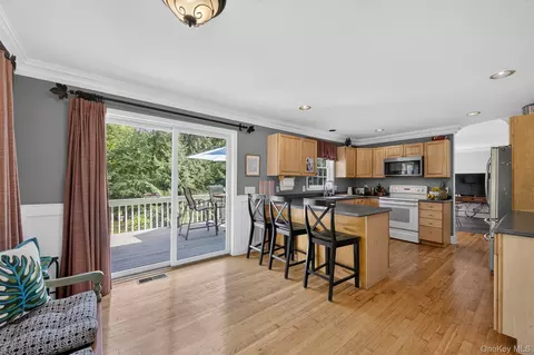 Kitchen - 541 E Mountain Rd N, Philipstown, NY 10516 photo 2 of 2