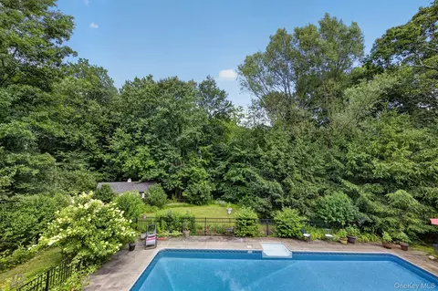 Exterior - 541 E Mountain Rd N, Philipstown, NY 10516 photo 7 of 11