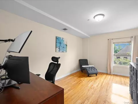 Bedroom - 283 Harrison Ave, Harrison, NY 10528 photo 3 of 6