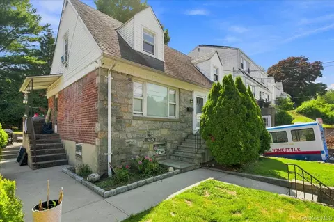 114 Greenvale Ave, Yonkers, NY 10703