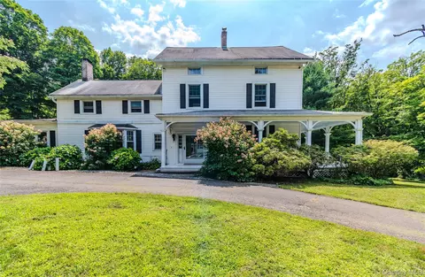 Exterior - 250 Old St Rte 32, Cornwall, NY 10930 photo 4 of 12